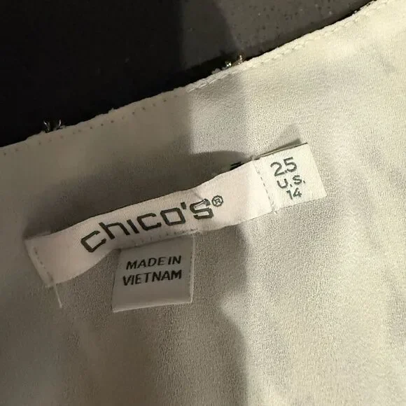 Chico's Black and White Geometric Maxi Dress - Picture 2 of 13